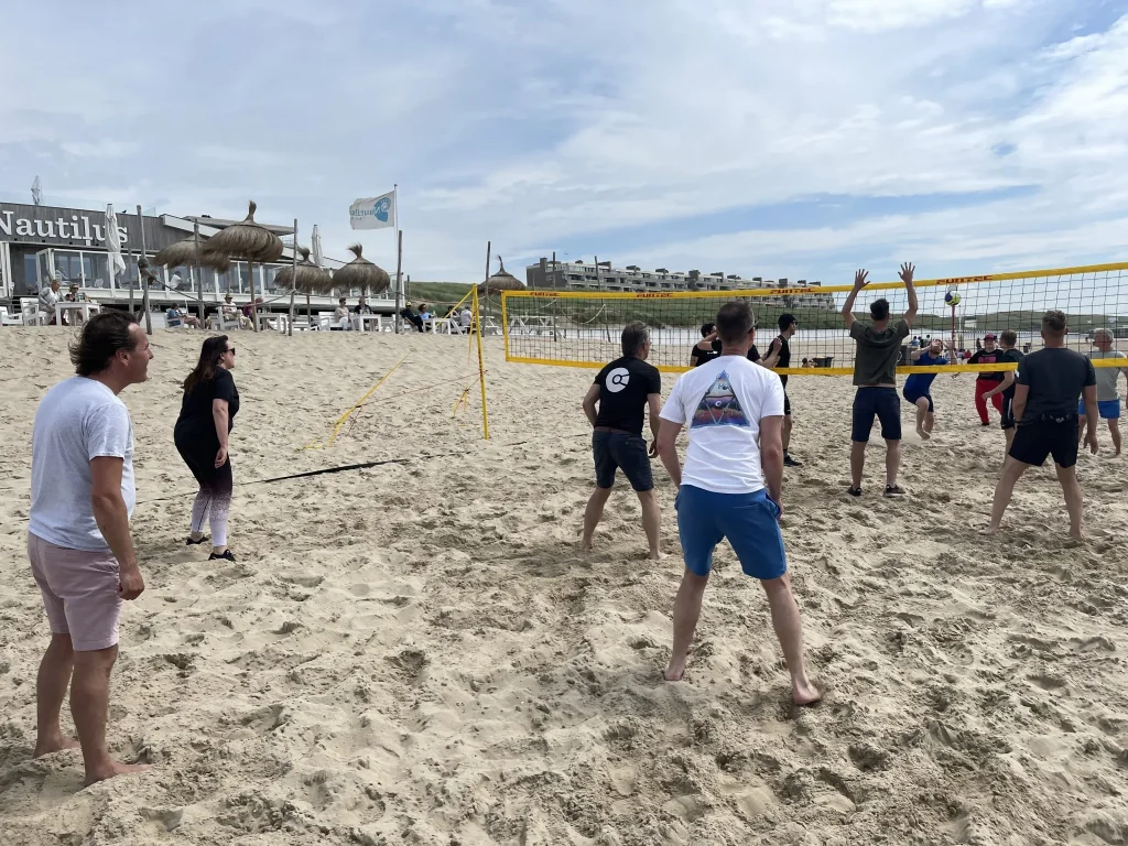 Teamuitje Beachvolleybal